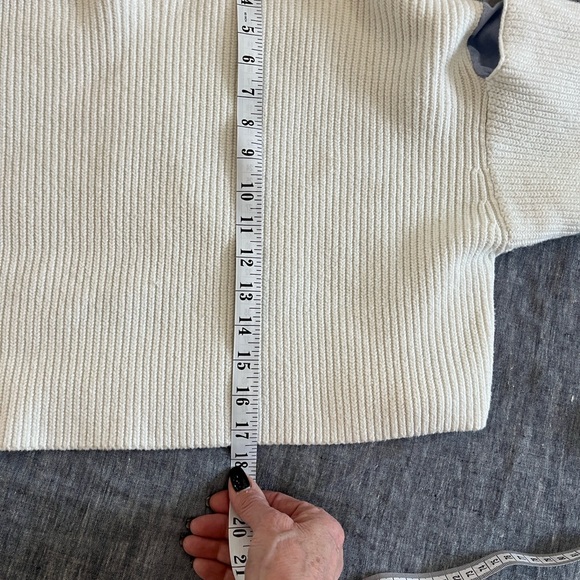 Alexander Wang Cream Ribbed Cropped Women’s Sweater - Picture 9 of 12